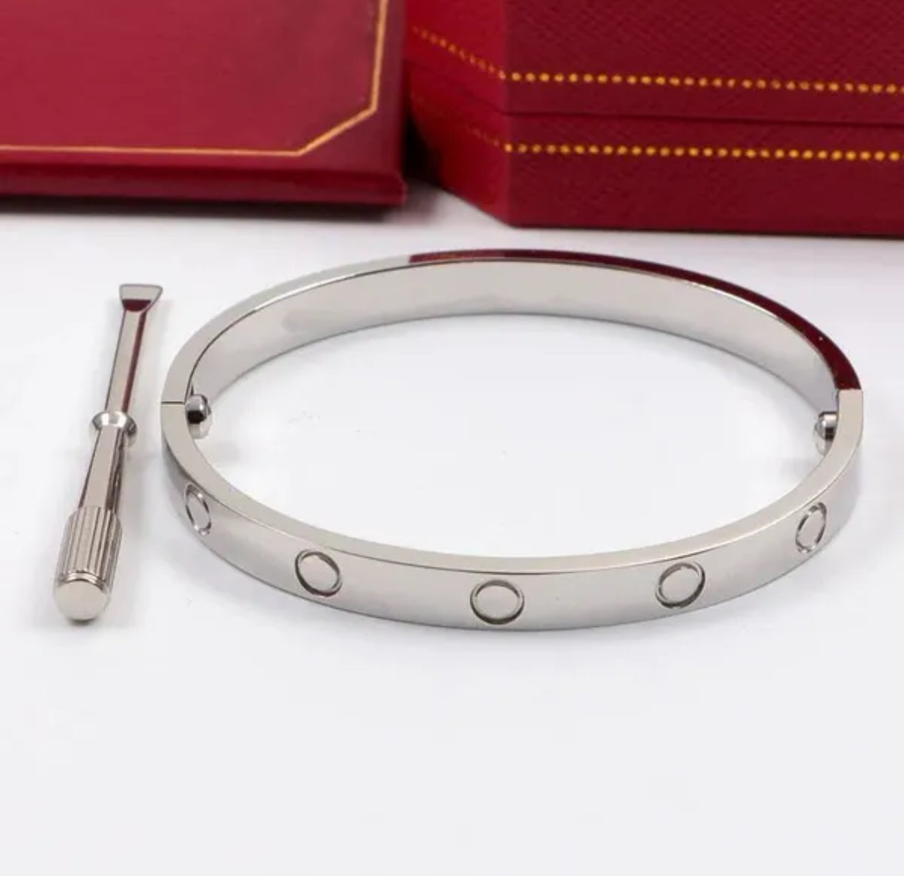 Classic Screw Bangle